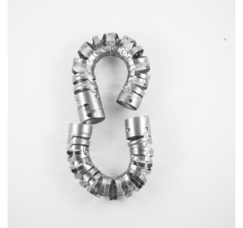 Four ways bending section